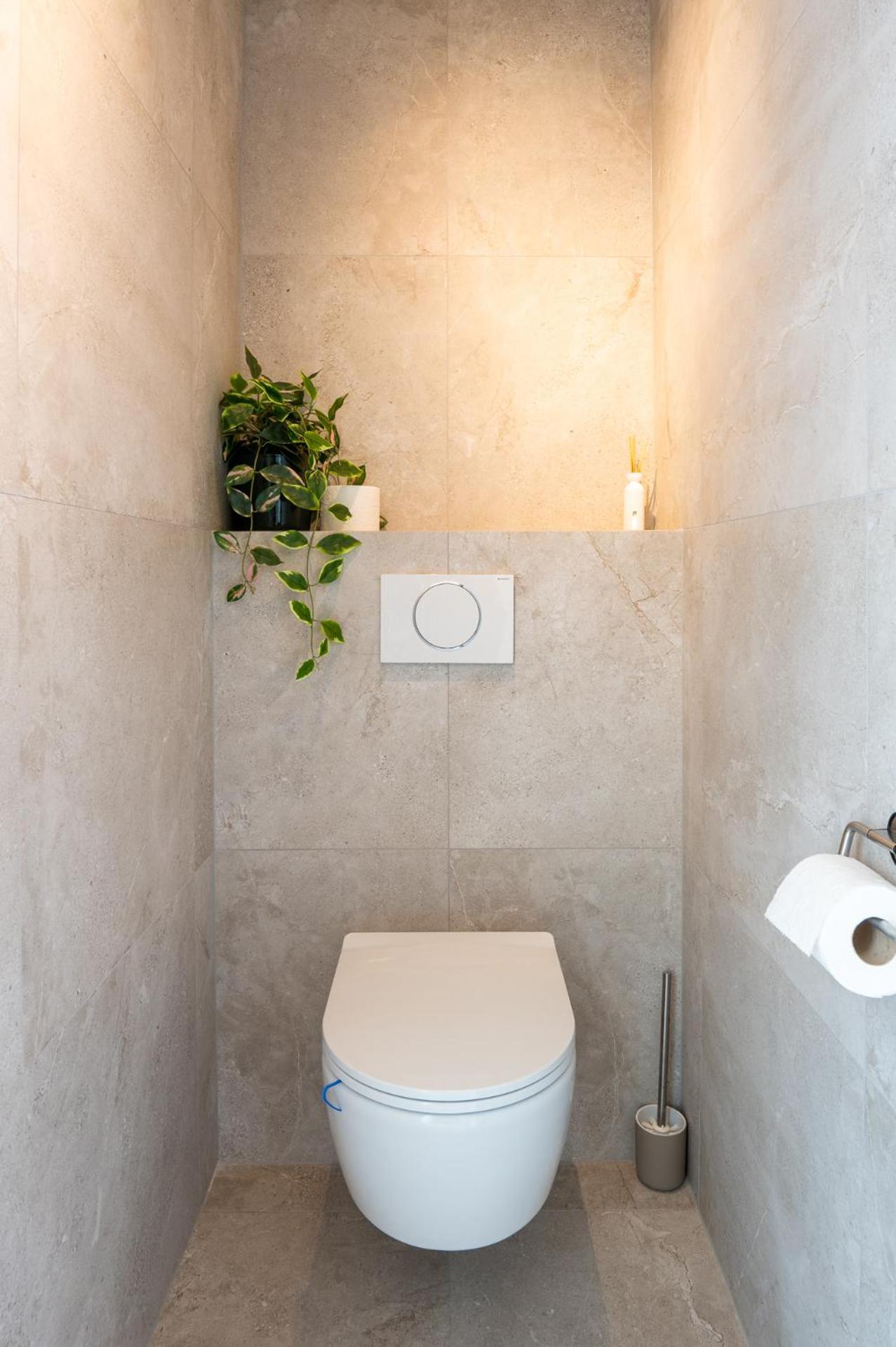 Beautiful Renovated Apartment In An Authentic Building Остенде Екстериор снимка